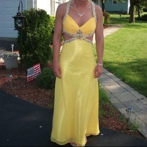 Beautiful Yellow Beaded Prom Dress!